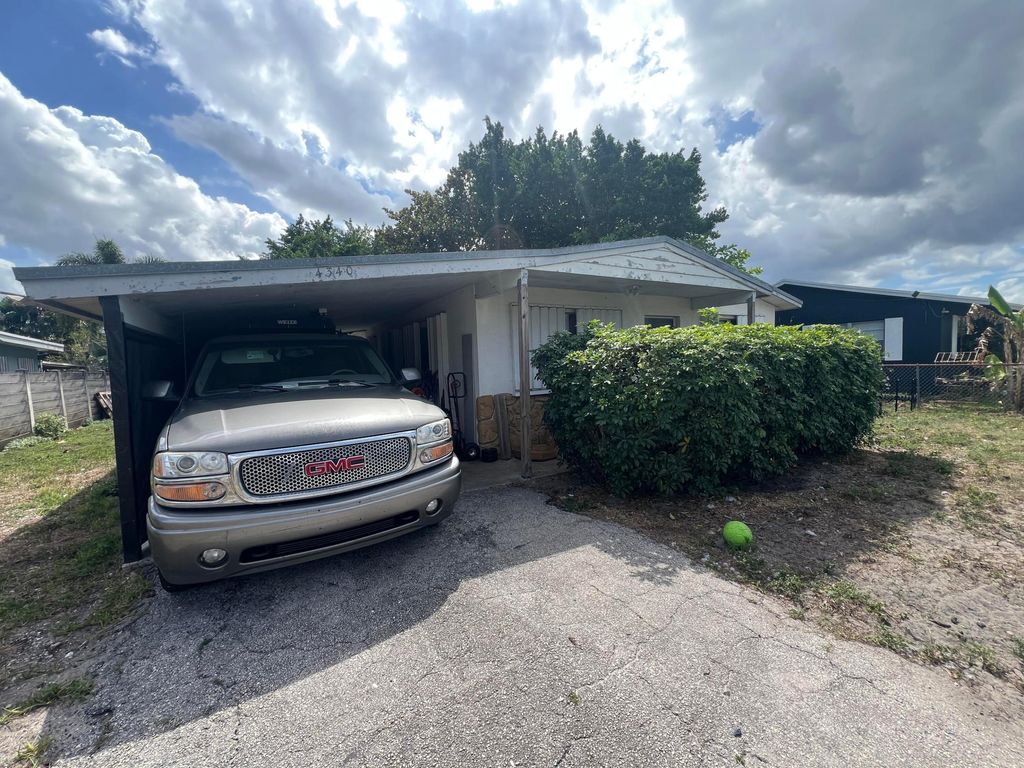 Photo of 4340 Broadway Street, Lake Worth, FL 33461 (MLS # B26001312)