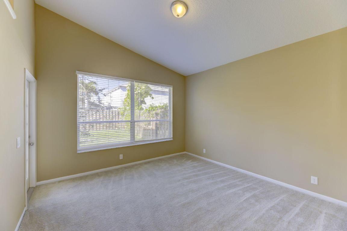 HOLIDAY SPRINGS EAST - Residential