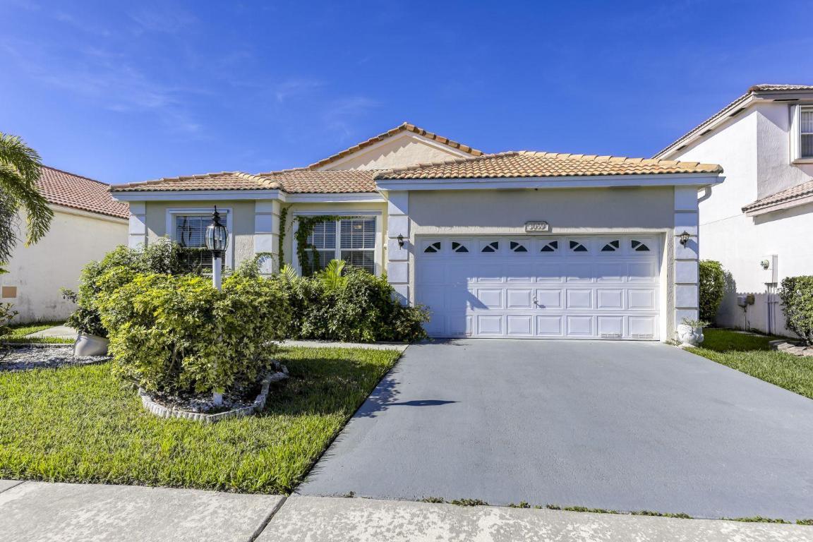 HOLIDAY SPRINGS EAST - Residential