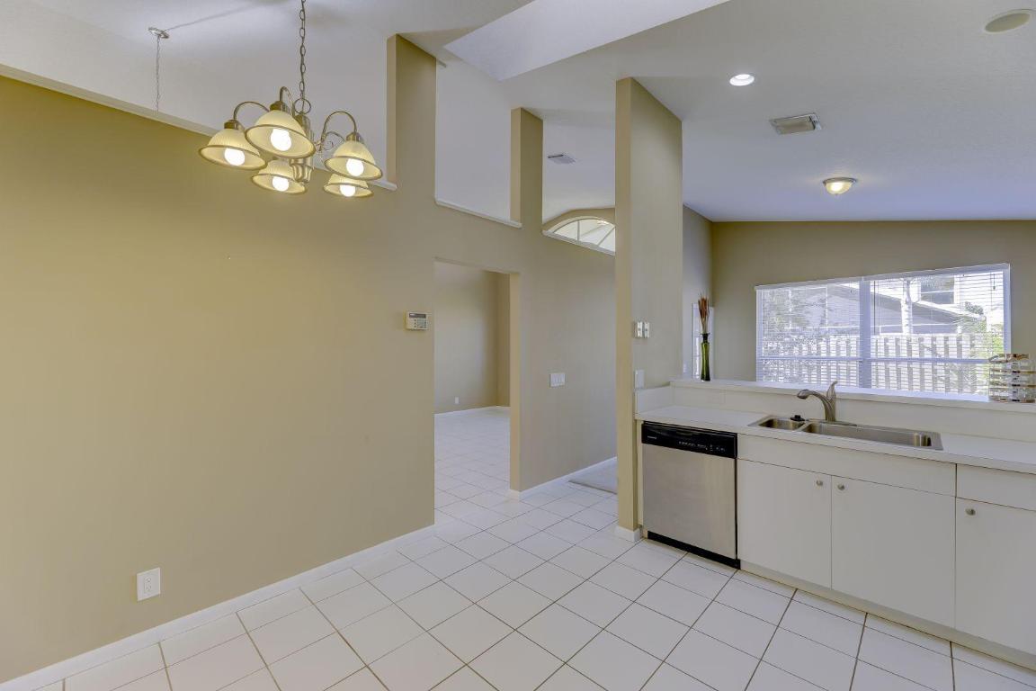 HOLIDAY SPRINGS EAST - Residential