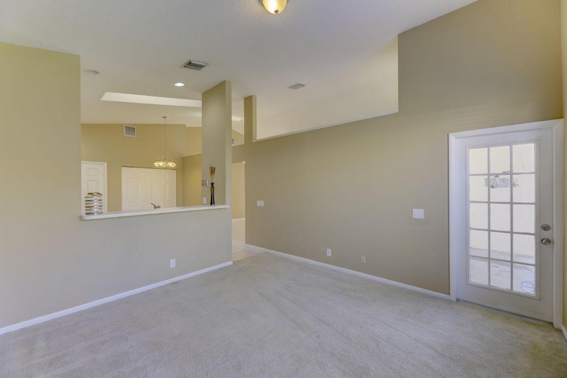 HOLIDAY SPRINGS EAST - Residential