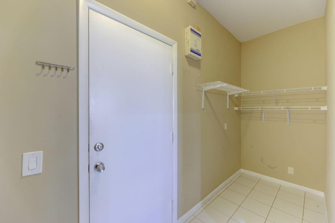 HOLIDAY SPRINGS EAST - Residential