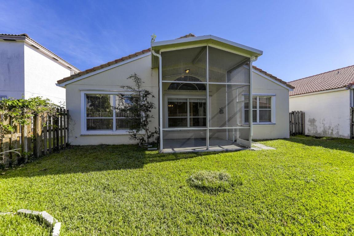 HOLIDAY SPRINGS EAST - Residential