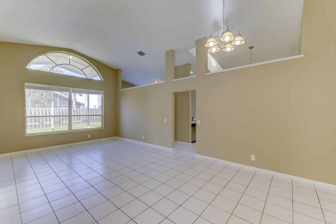 HOLIDAY SPRINGS EAST - Residential