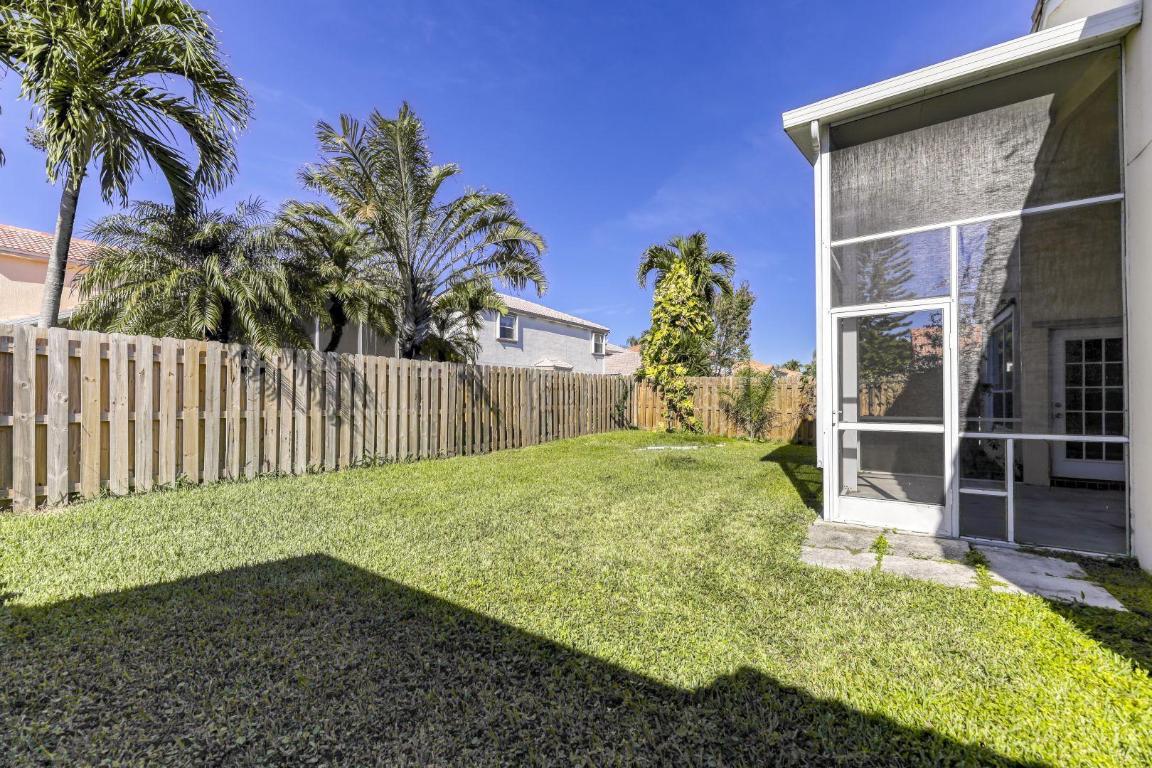 HOLIDAY SPRINGS EAST - Residential