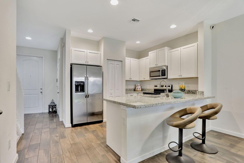 Photo of 363 SE 1st Way, Deerfield Beach, FL 33441 (MLS # R11078518)