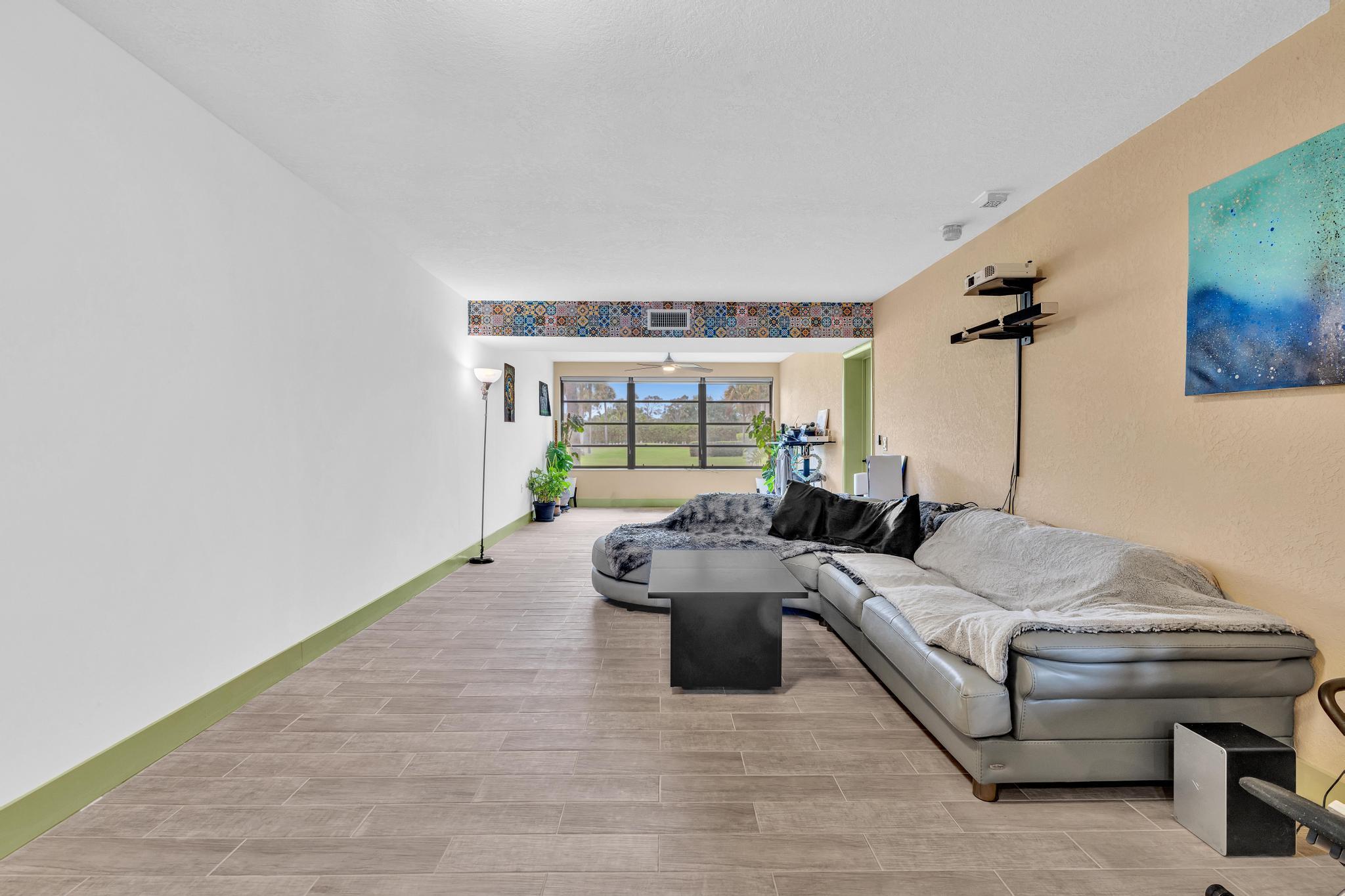 WHITEHALL VILLAGE - Residential