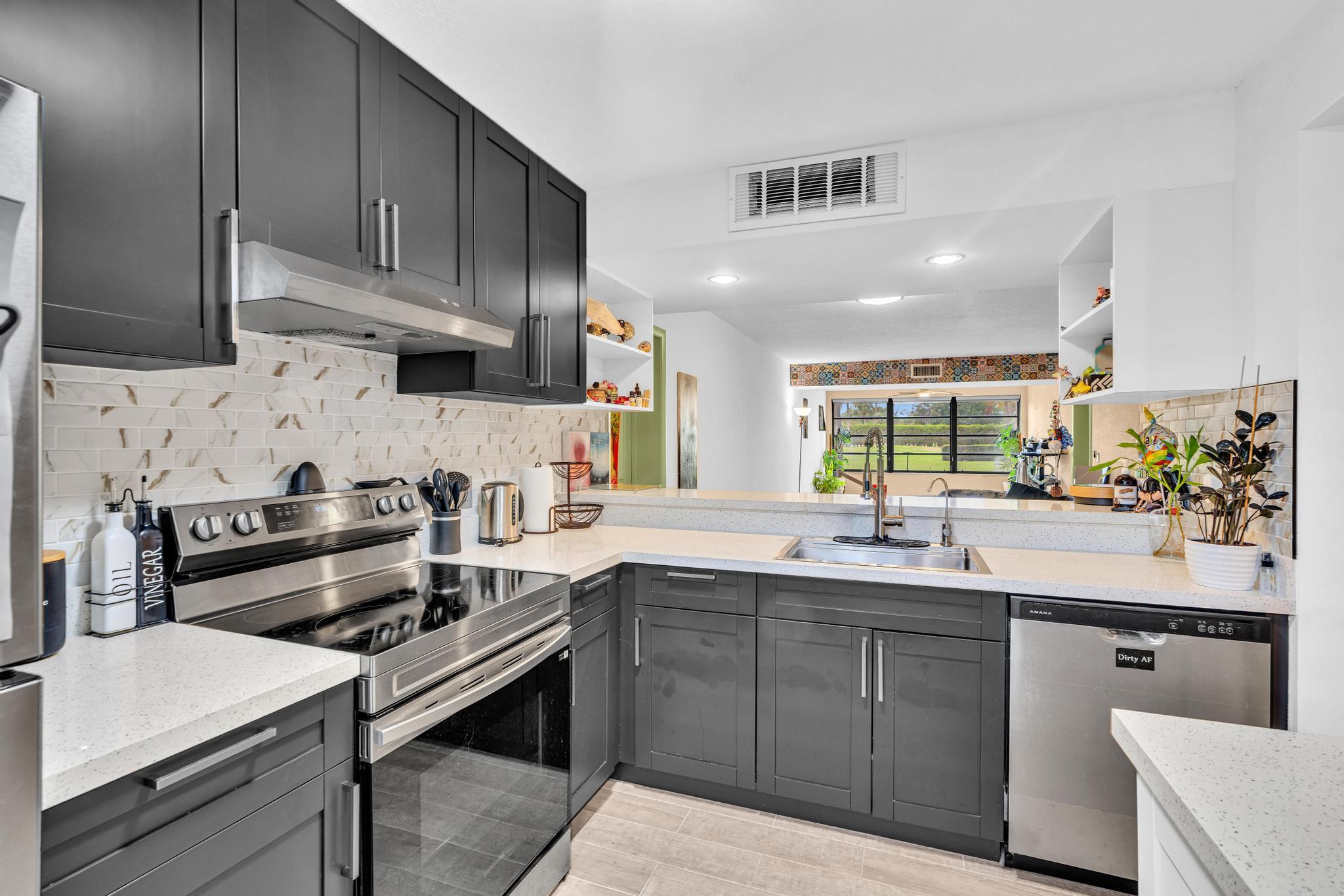 WHITEHALL VILLAGE - Residential