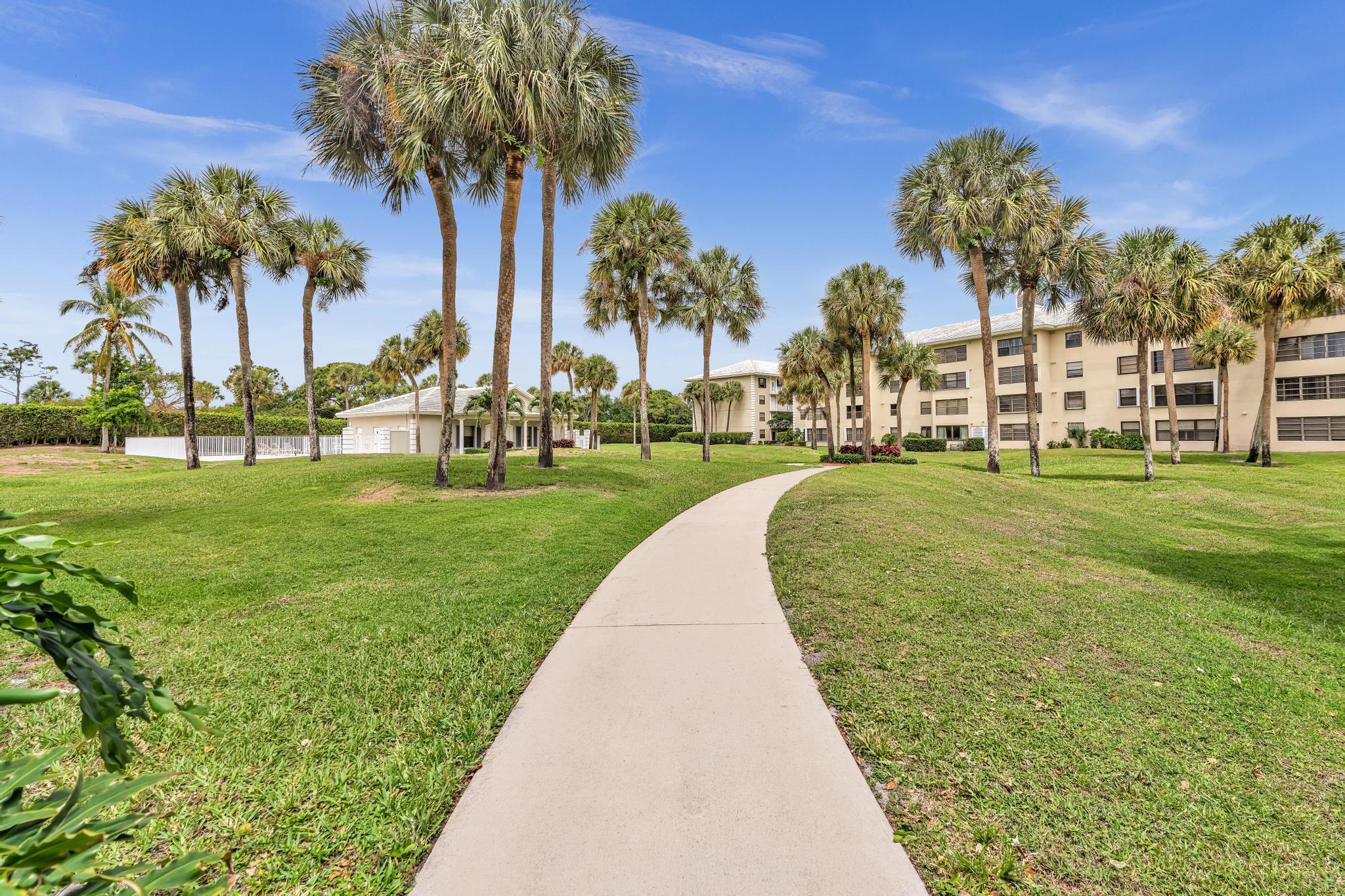 WHITEHALL VILLAGE - Residential