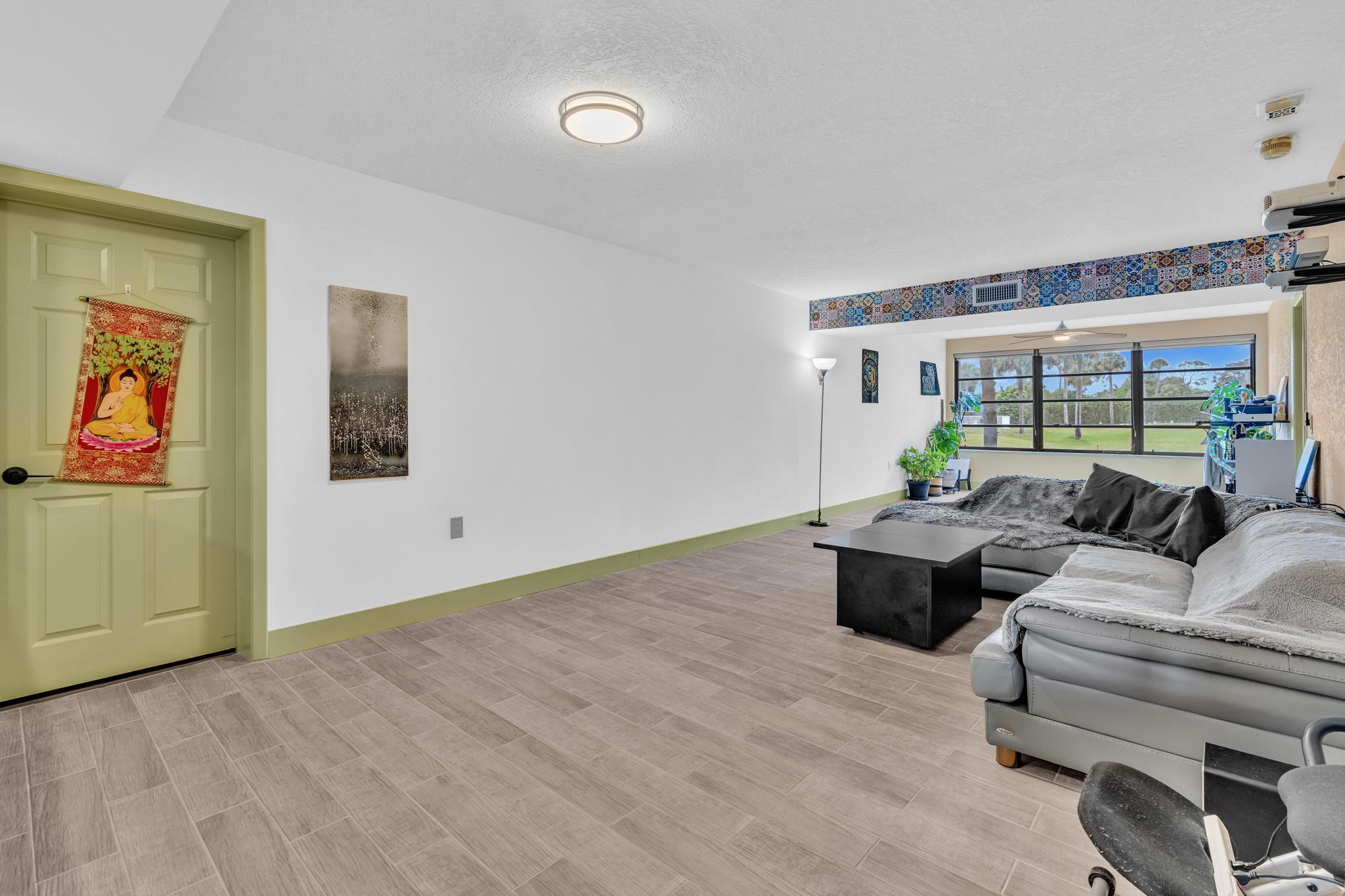 WHITEHALL VILLAGE - Residential