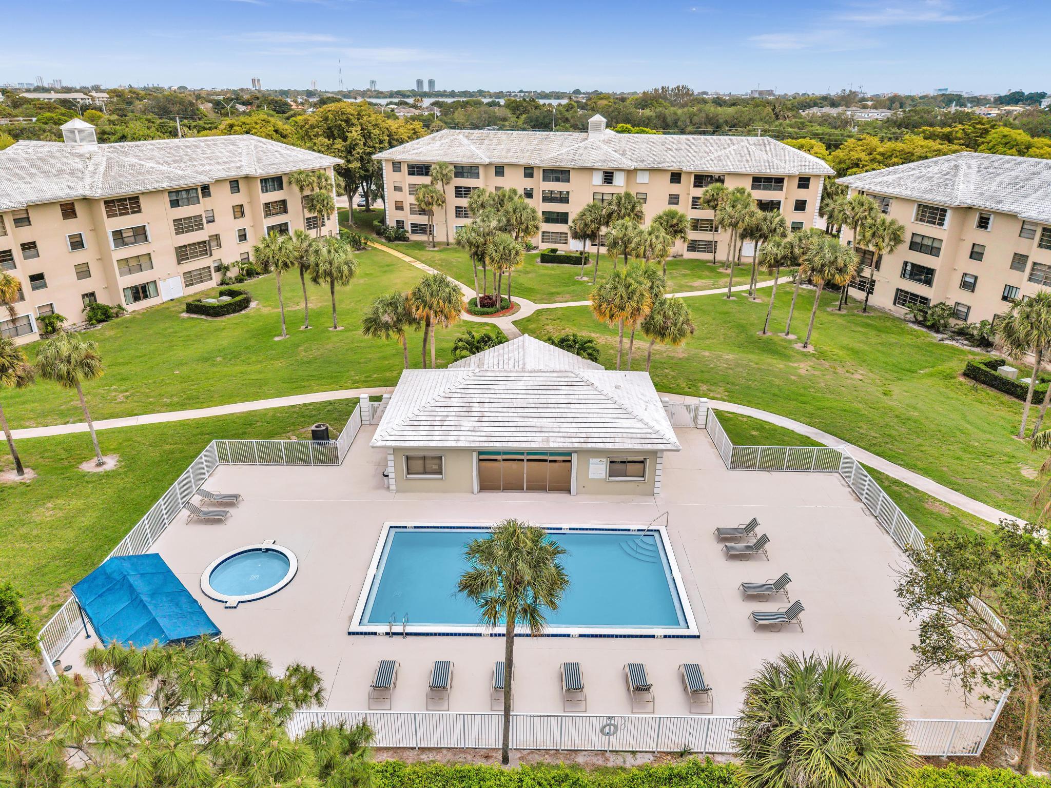 WHITEHALL VILLAGE - Residential