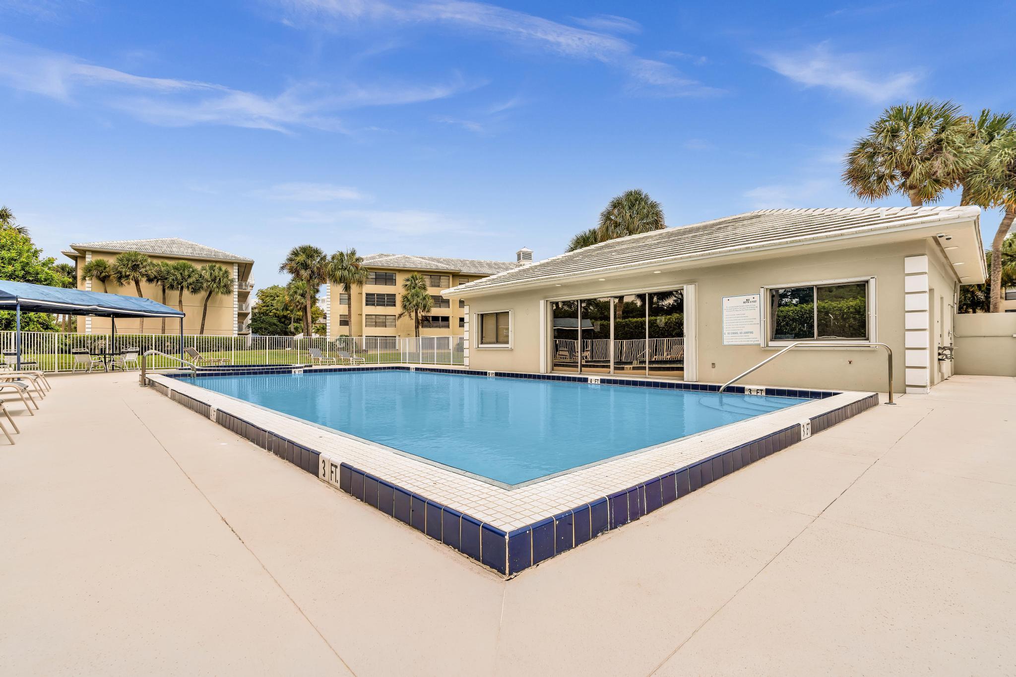 WHITEHALL VILLAGE - Residential