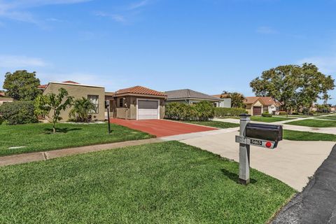 5463 Alta Way Lake Worth FL 33467