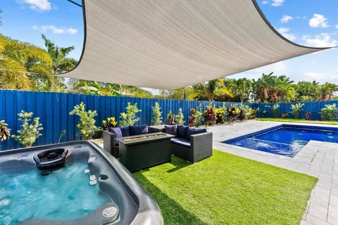 2176 NE 62nd St, Fort Lauderdale, FL MLS: F10491647