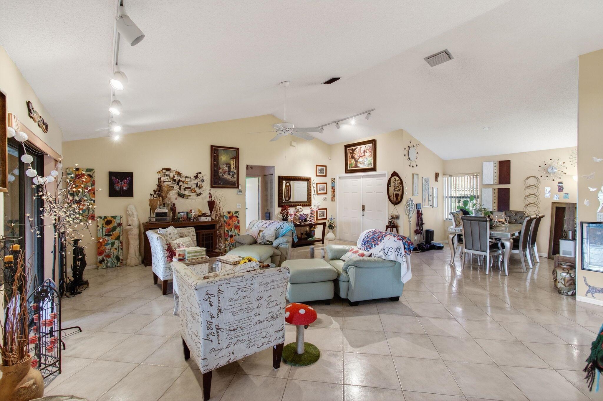 SUN VALLEY 2 - Residential