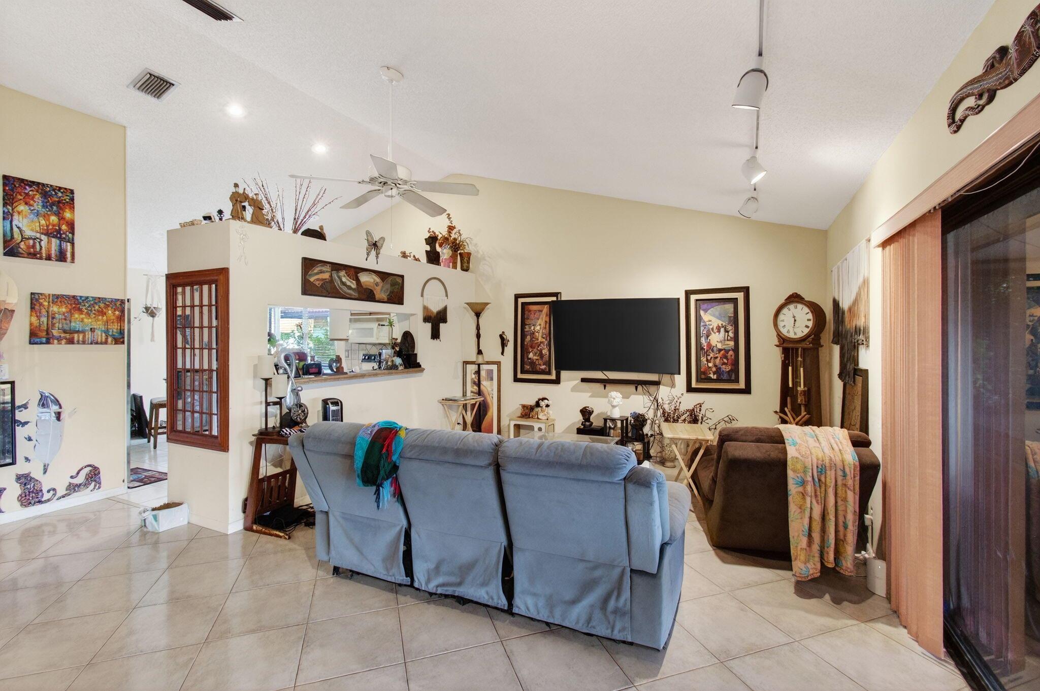 SUN VALLEY 2 - Residential