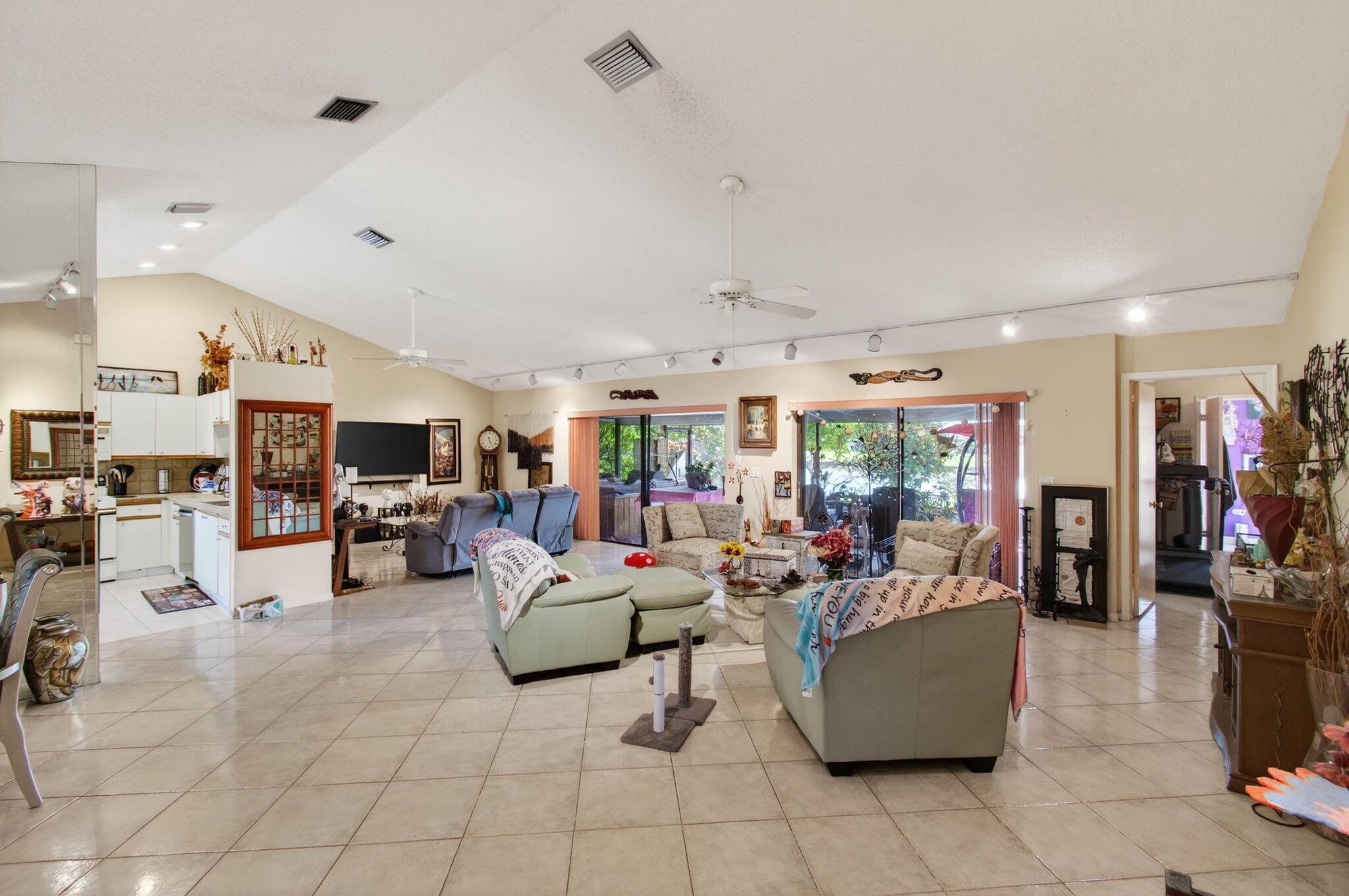 SUN VALLEY 2 - Residential