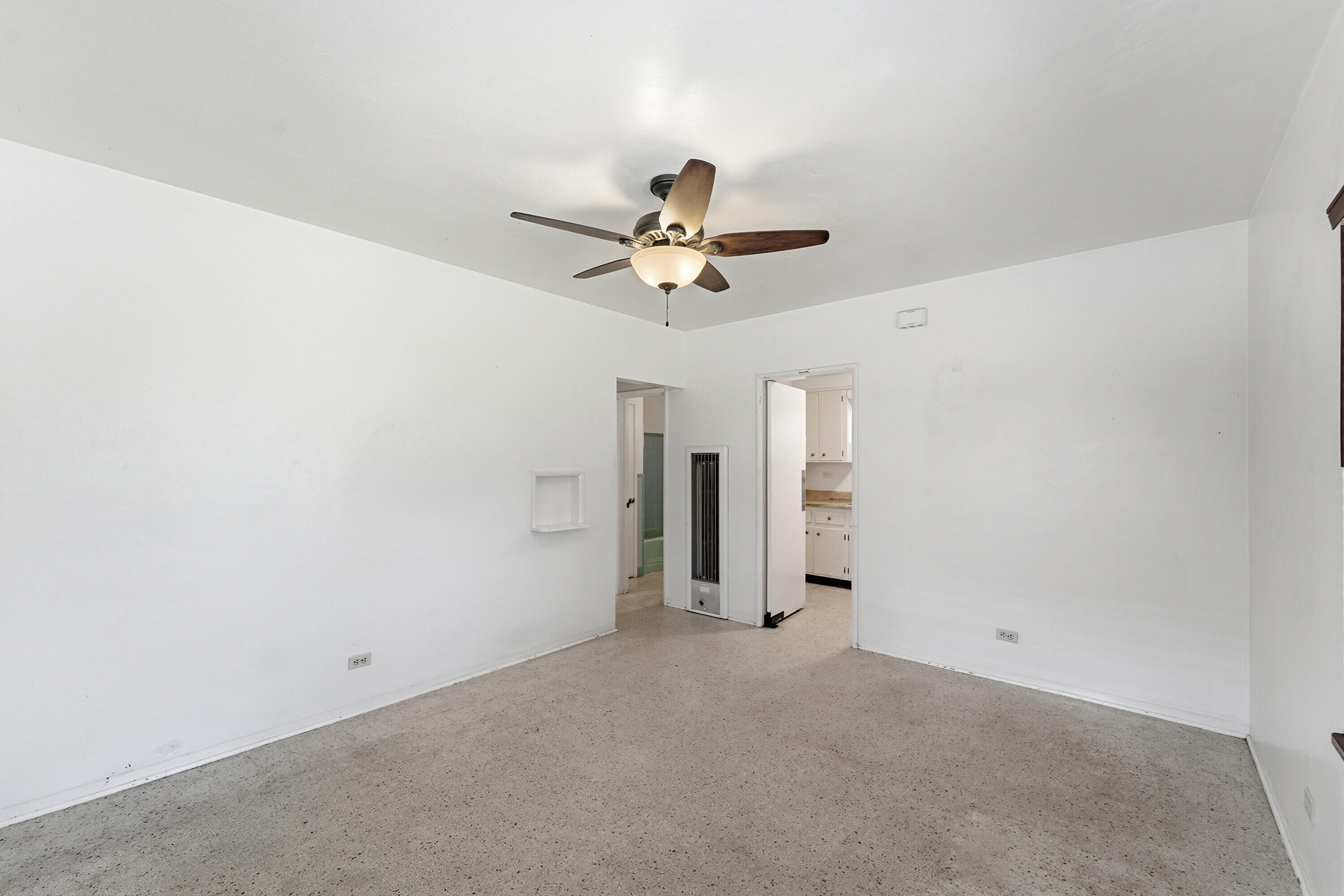 EVERGLADE LAND SALES CO - Residential Income