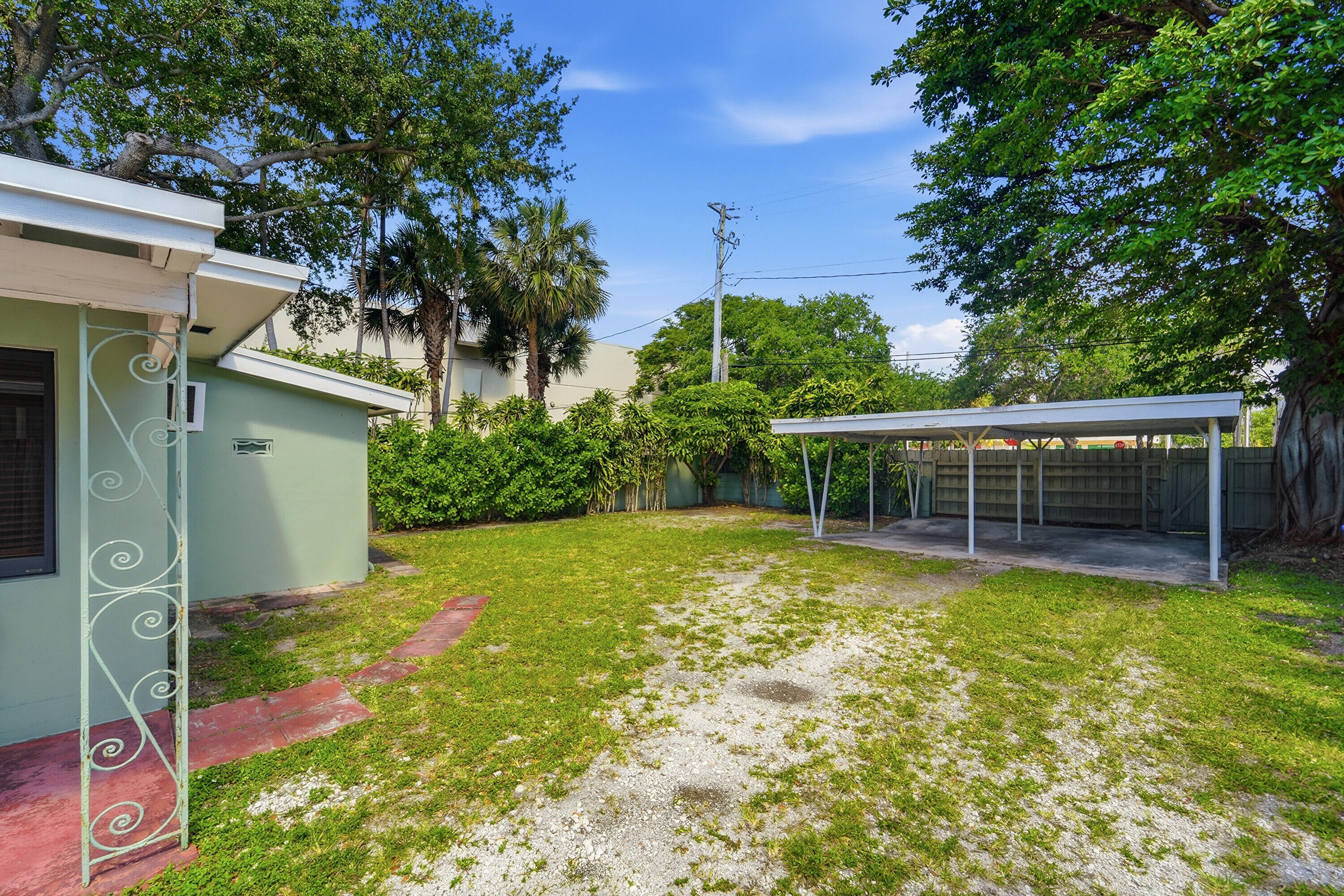 EVERGLADE LAND SALES CO - Residential Income