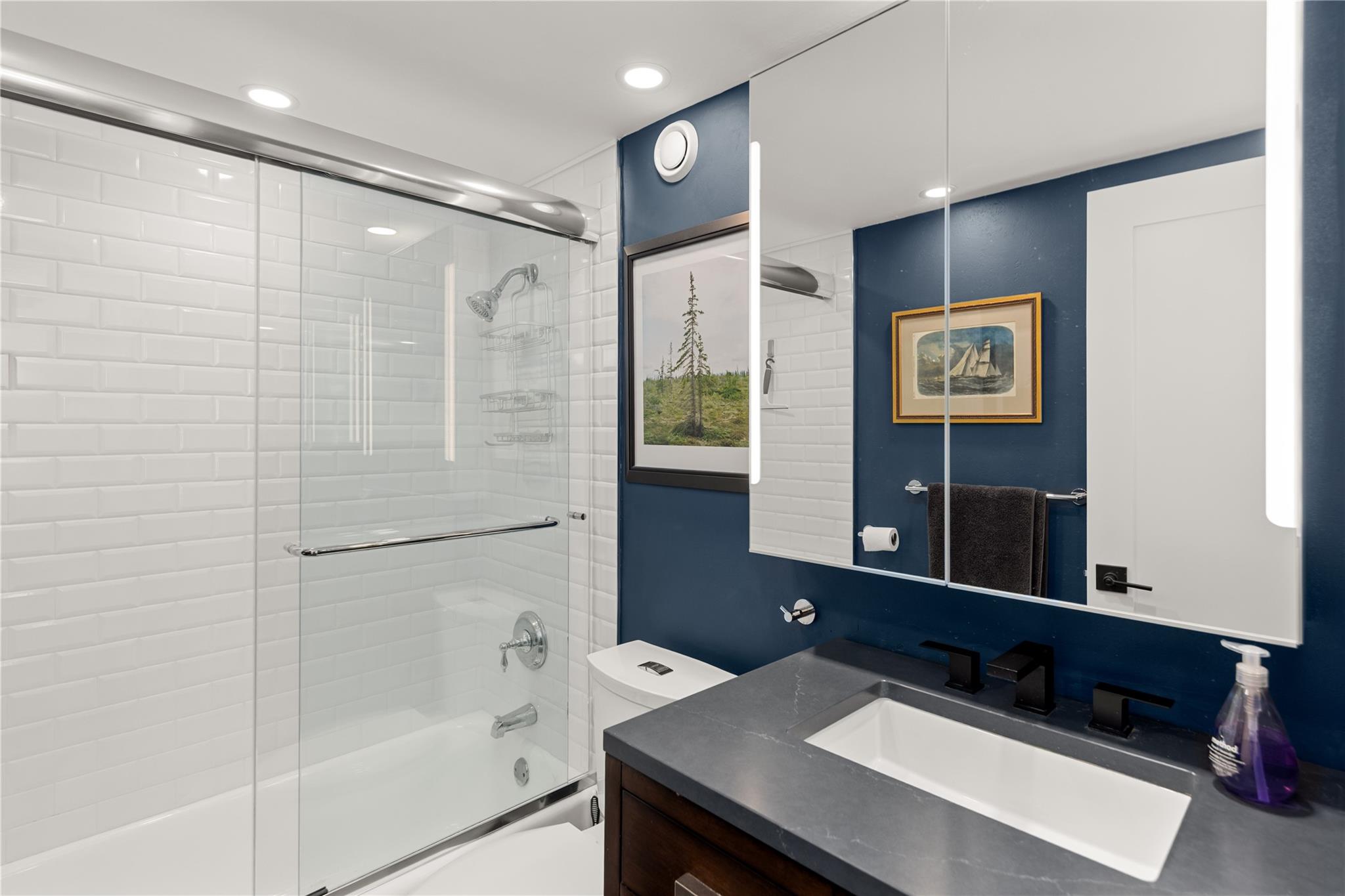 Sunrise Towers - Residential