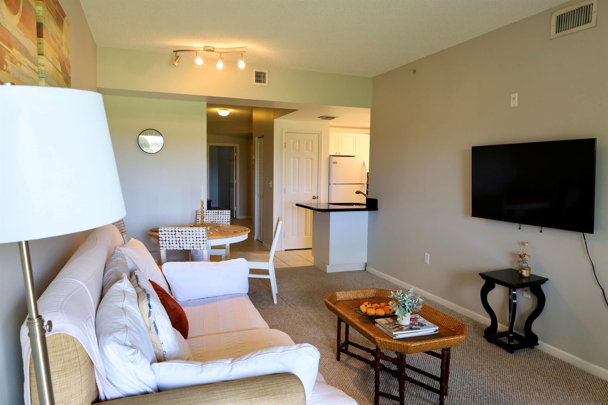 ARISSA PLACE CONDO - Residential Lease