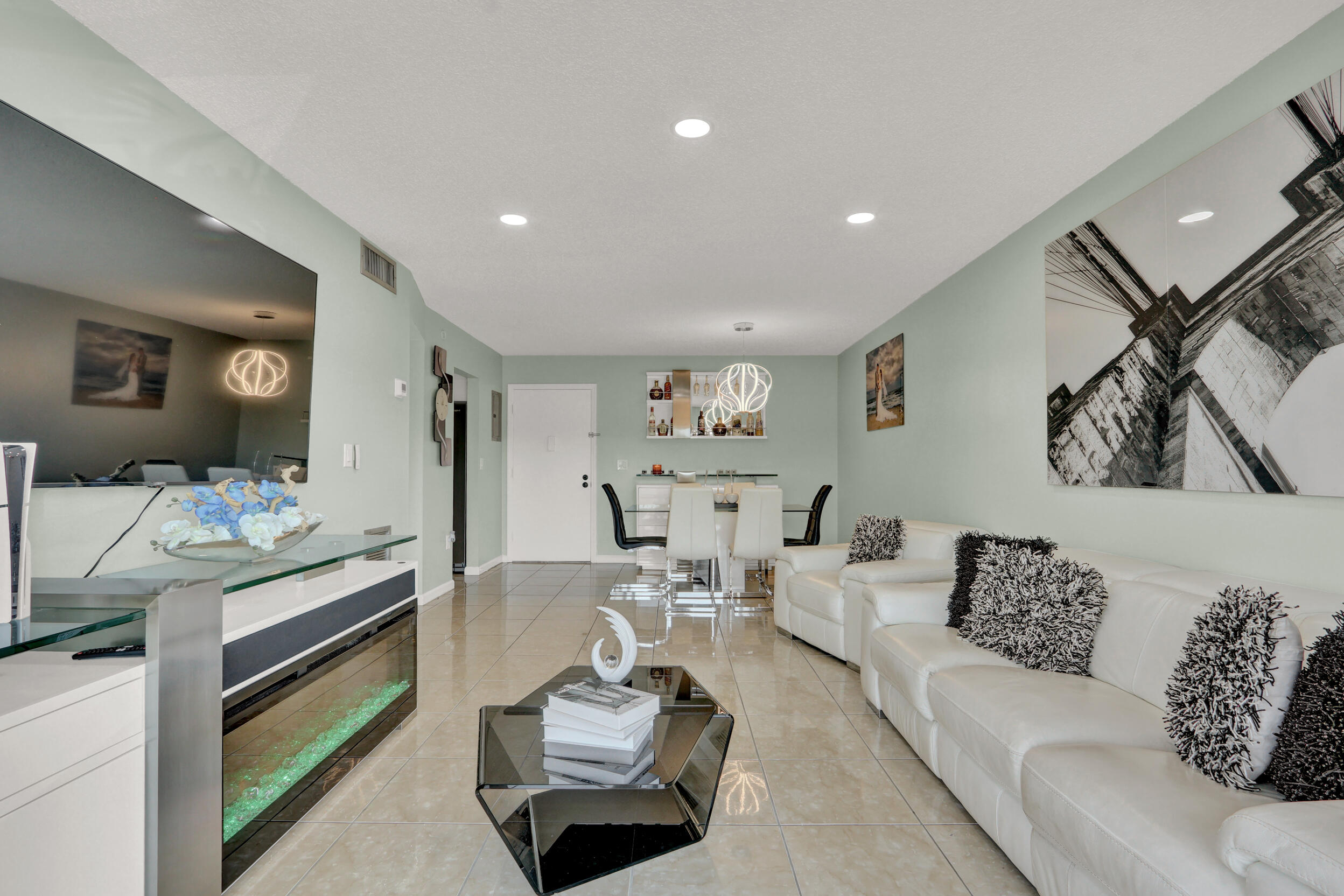 Lakeside Village - Residential