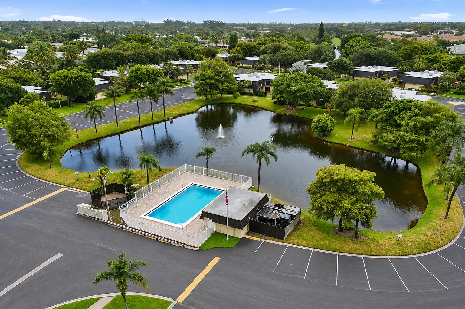 2333 Waterside Drive, Lake Worth FL 33461