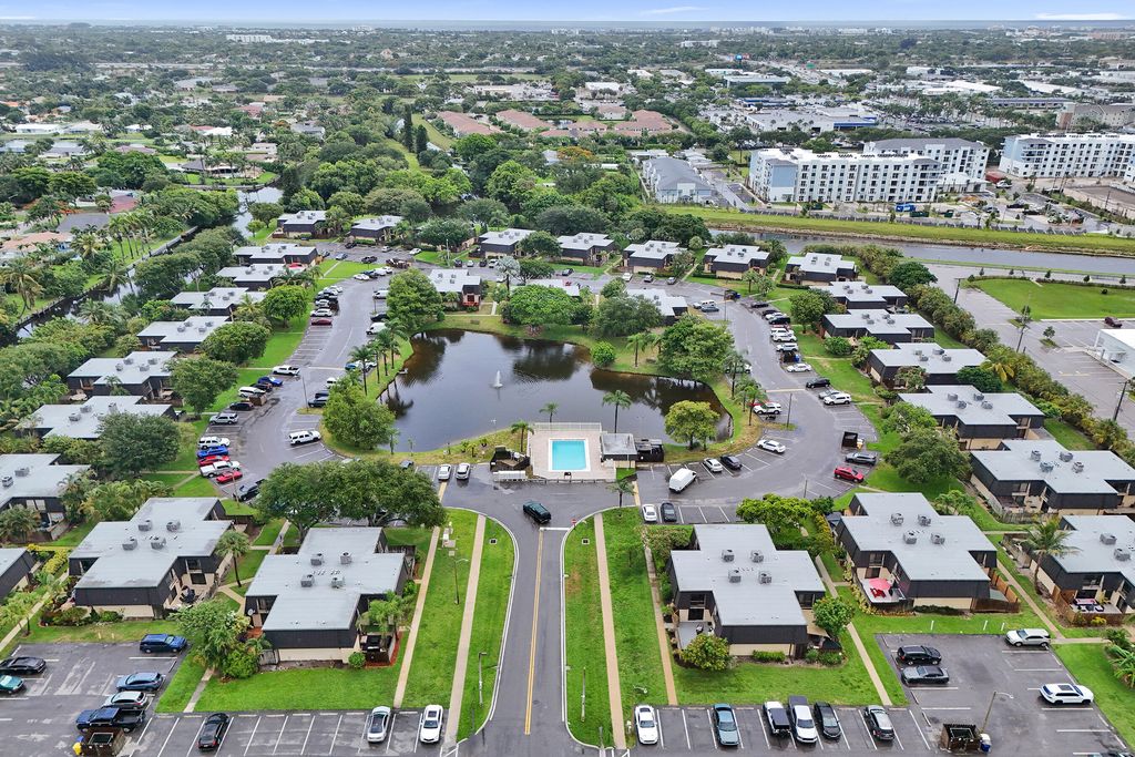 Photo of 2333 Waterside Drive, Lake Worth, FL 33461 (MLS # B26051361)