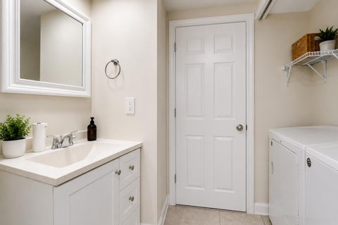Tiny photo for 2333 Waterside Drive, Lake Worth, FL 33461 (MLS # B26051361)
