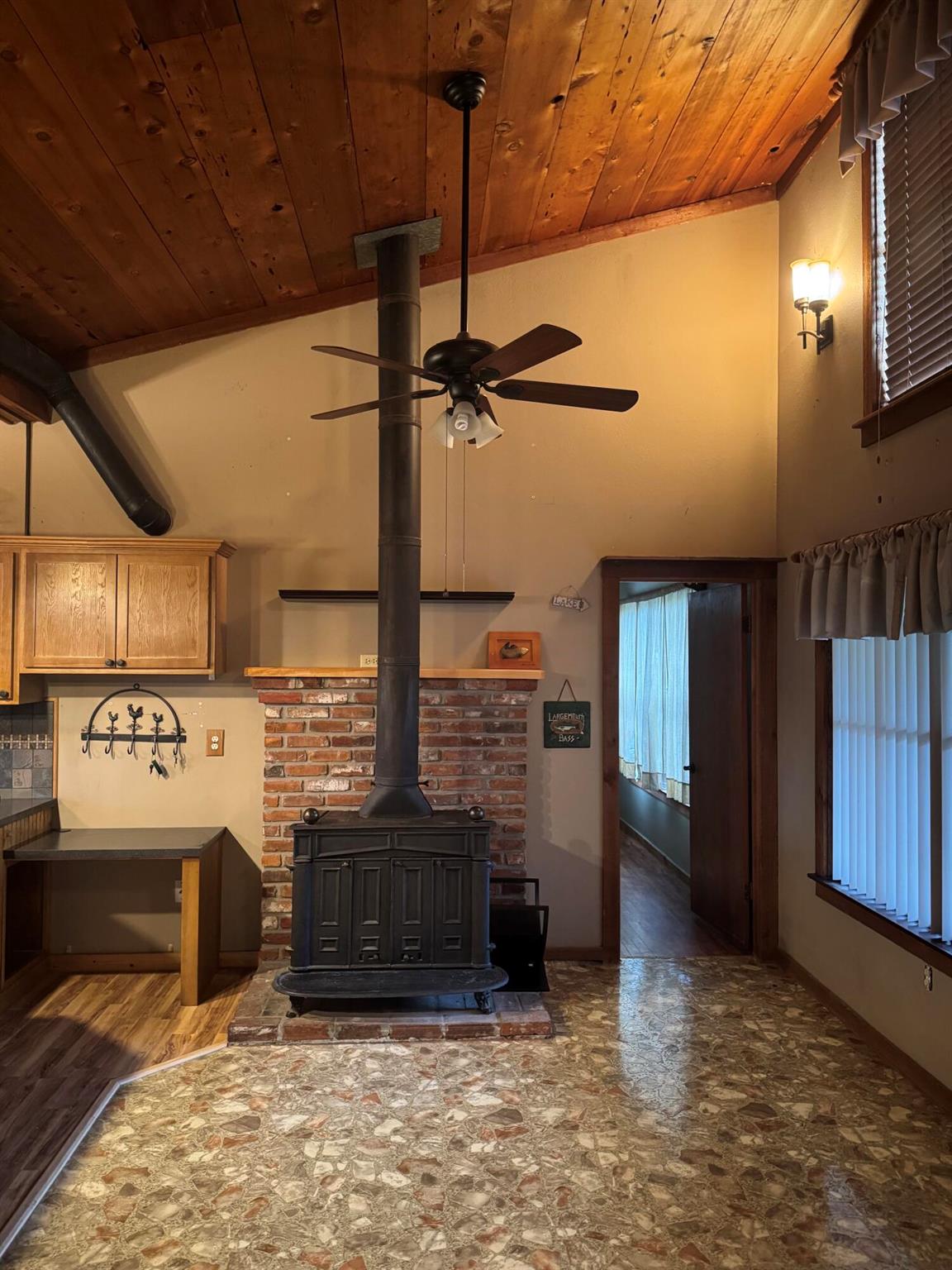 J & S PARK ESTATES - Residential