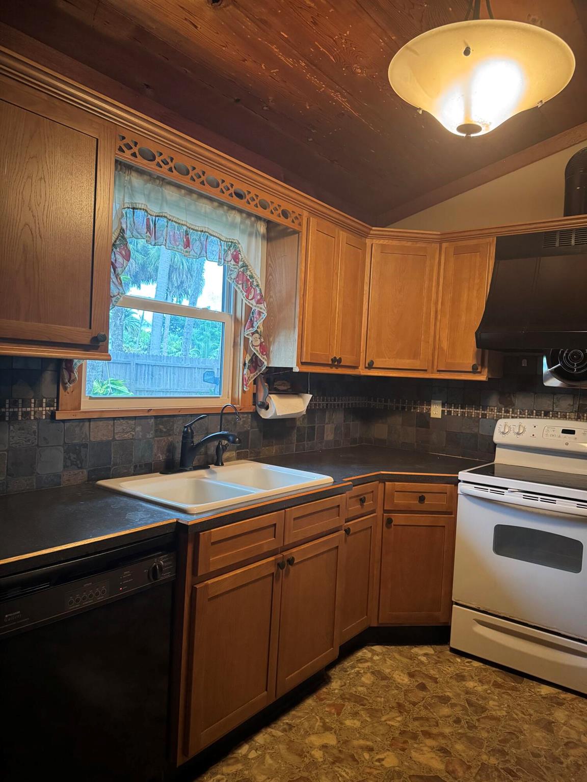 J & S PARK ESTATES - Residential