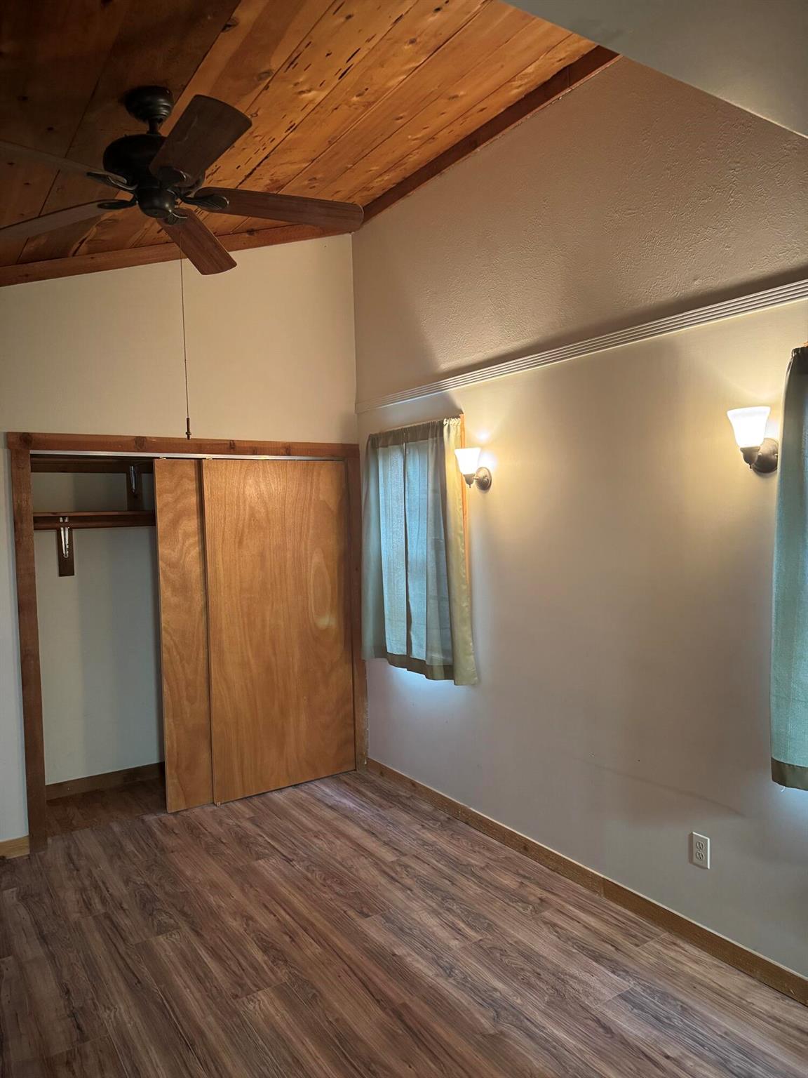 J & S PARK ESTATES - Residential