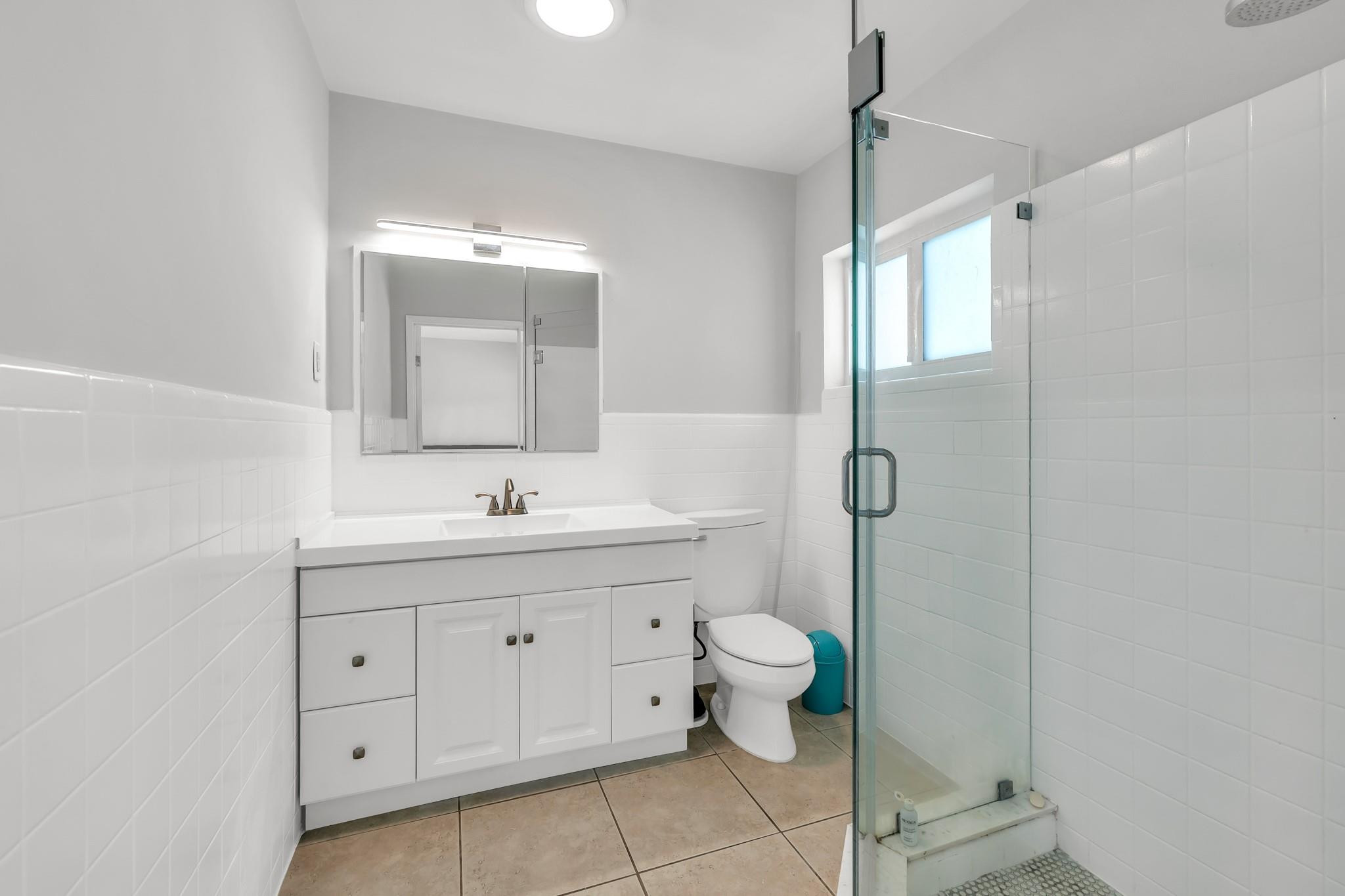 LIGHTHOUSE POINT FIRST SEC - Residential Lease