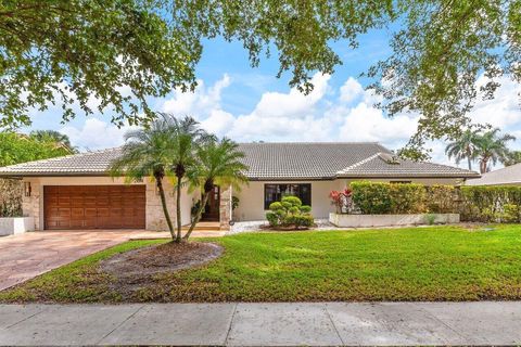 264 Deer Creek Woodlake Circle Deerfield Beach FL 33442