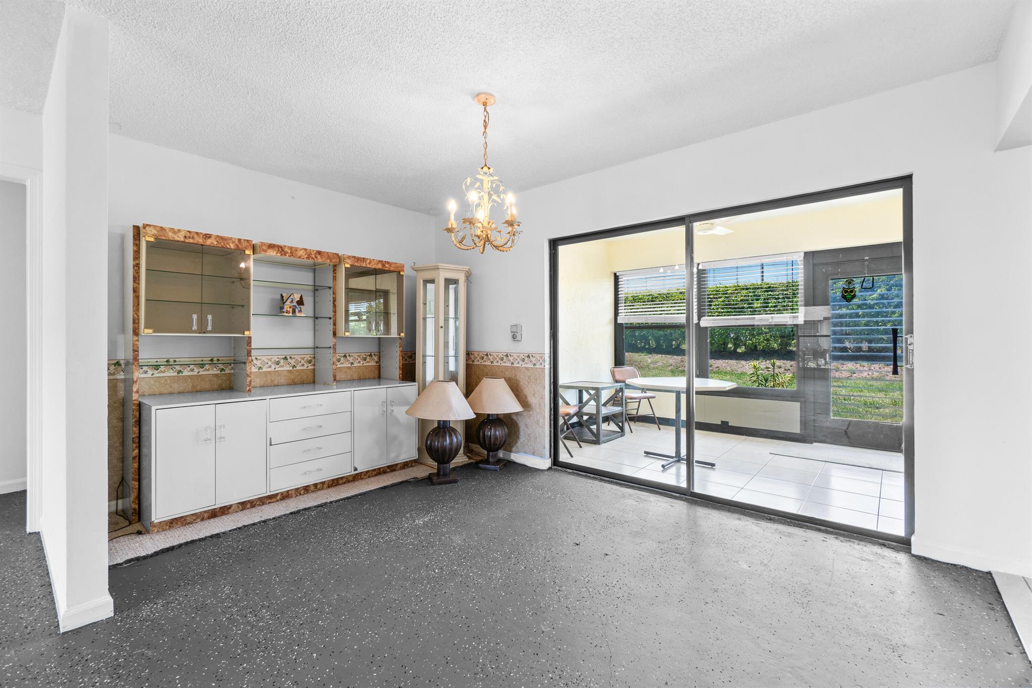 4657 Greentree A Place A