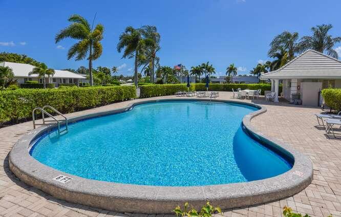 FRENCH ROYALE VILLAS - Residential