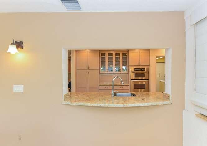 FRENCH ROYALE VILLAS - Residential
