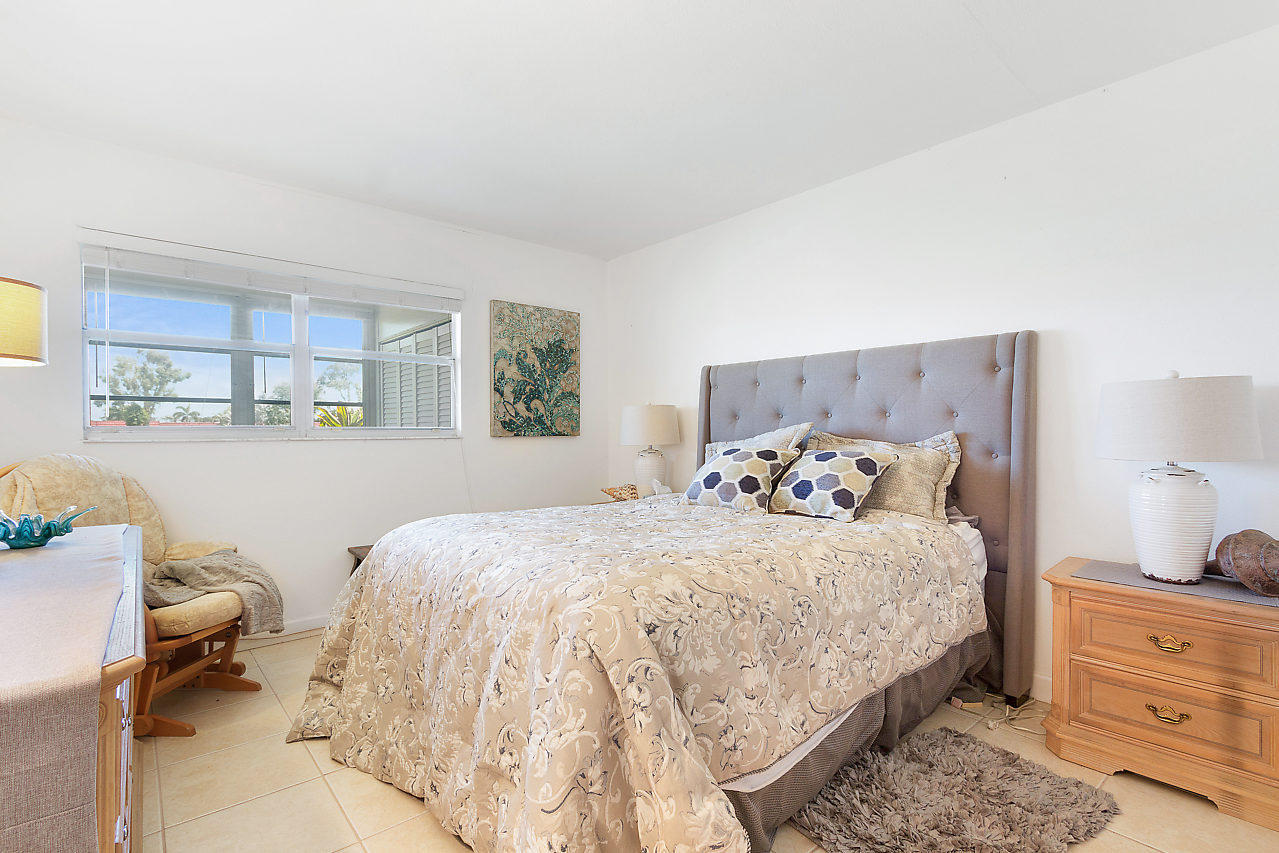 KINGS POINT - Residential