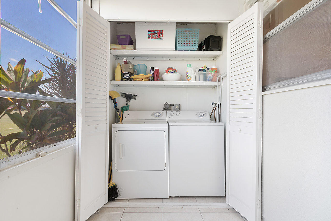 KINGS POINT - Residential