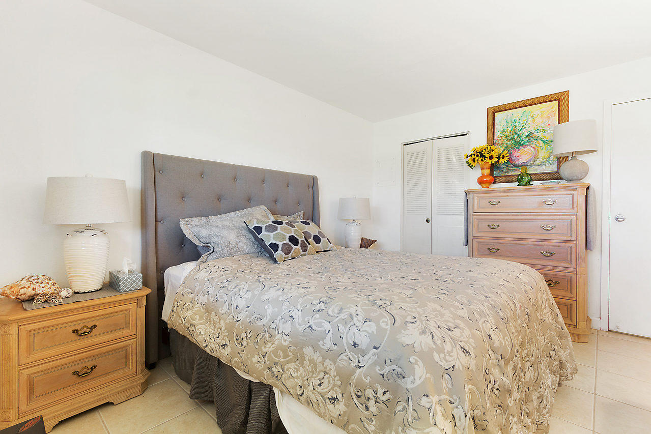 KINGS POINT - Residential