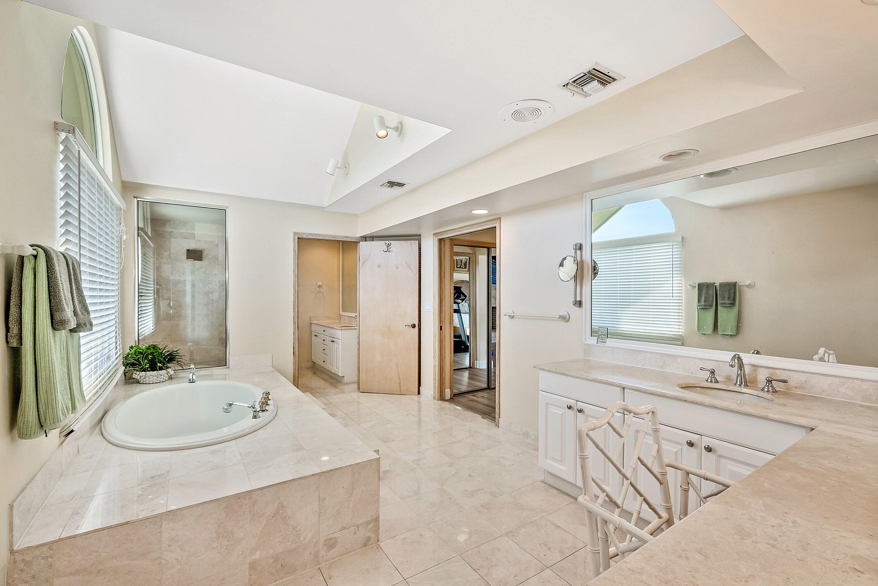 INLET CAY - Residential