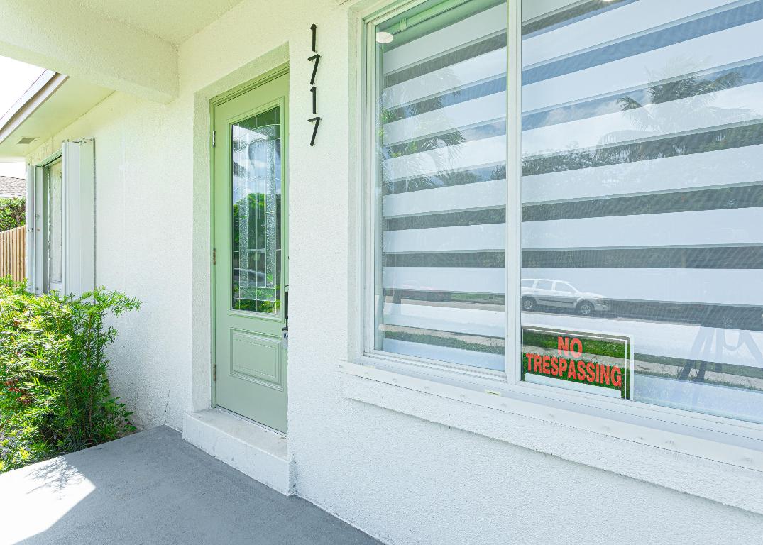 EAST LAKE CLARKE - Residential