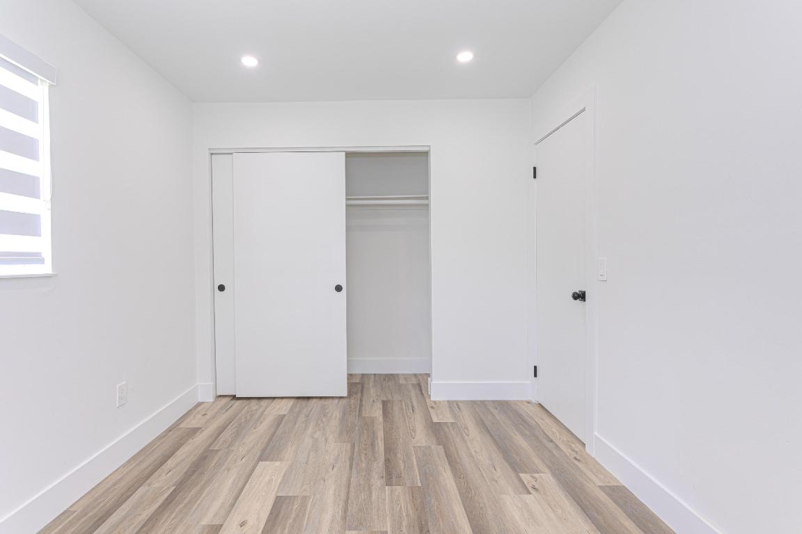 EAST LAKE CLARKE - Residential