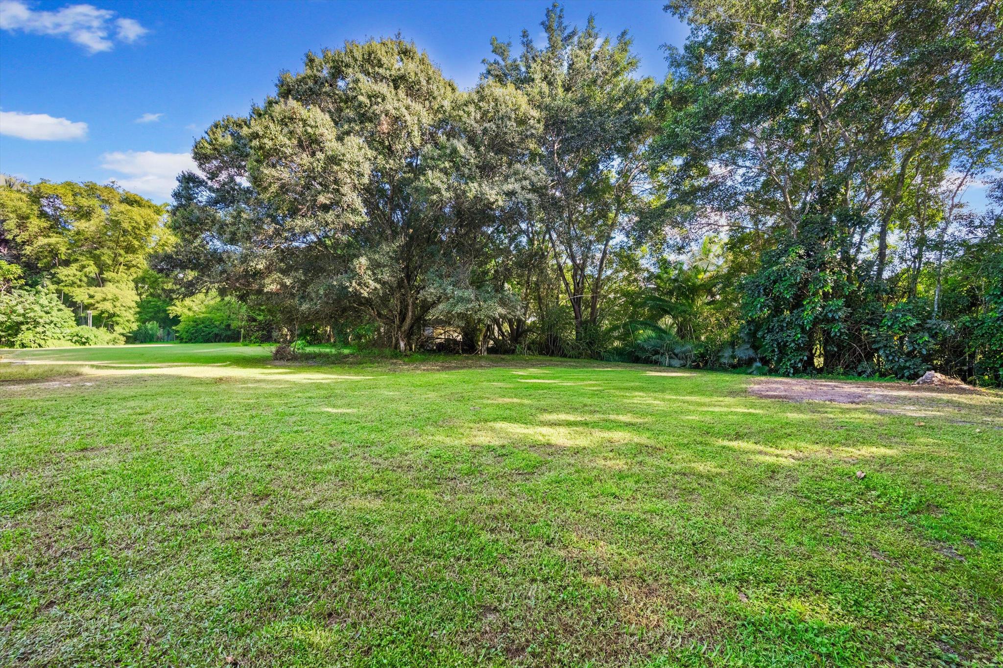 The Acreage - Residential
