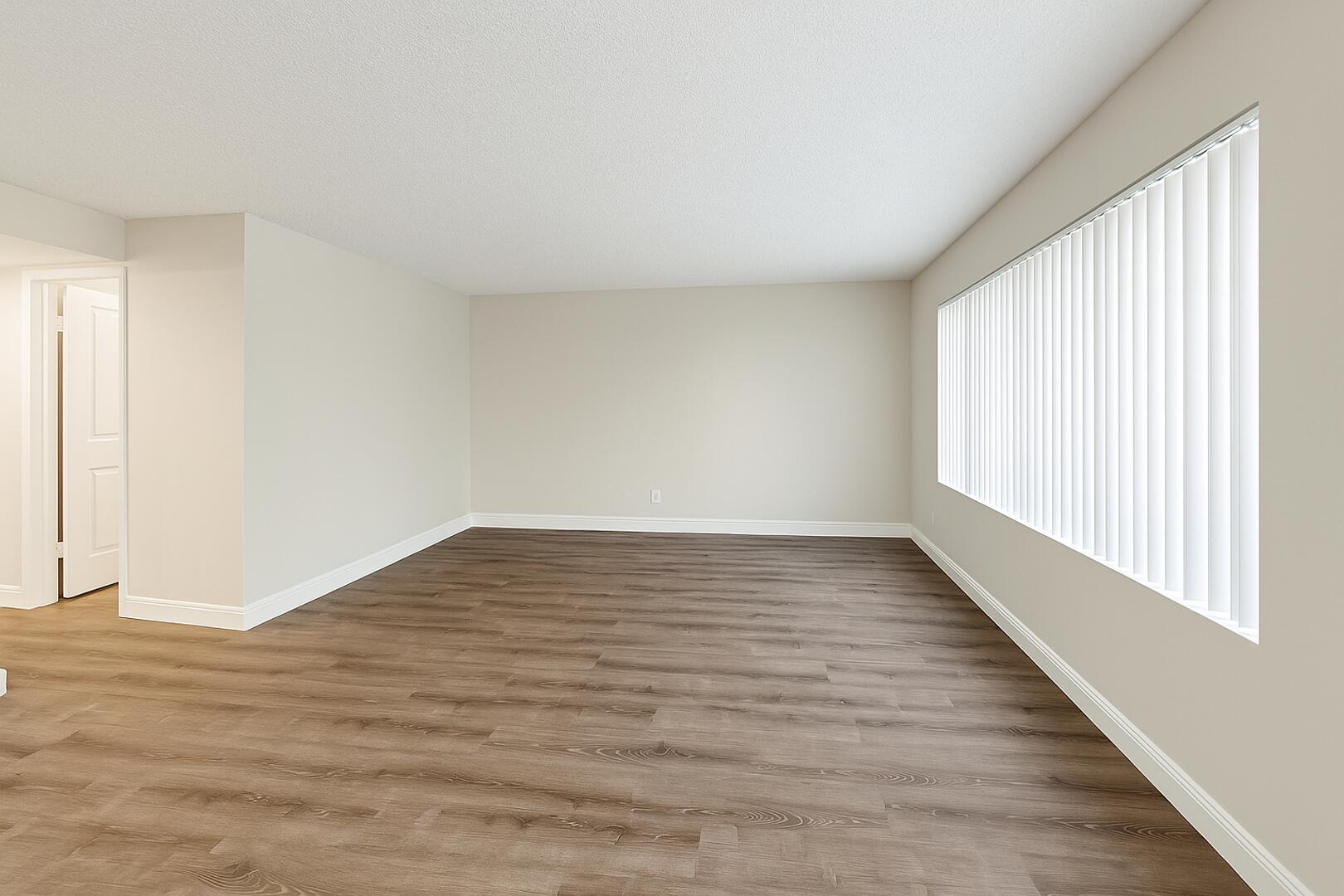 Palm Beach Lakes South Re - Residential Lease