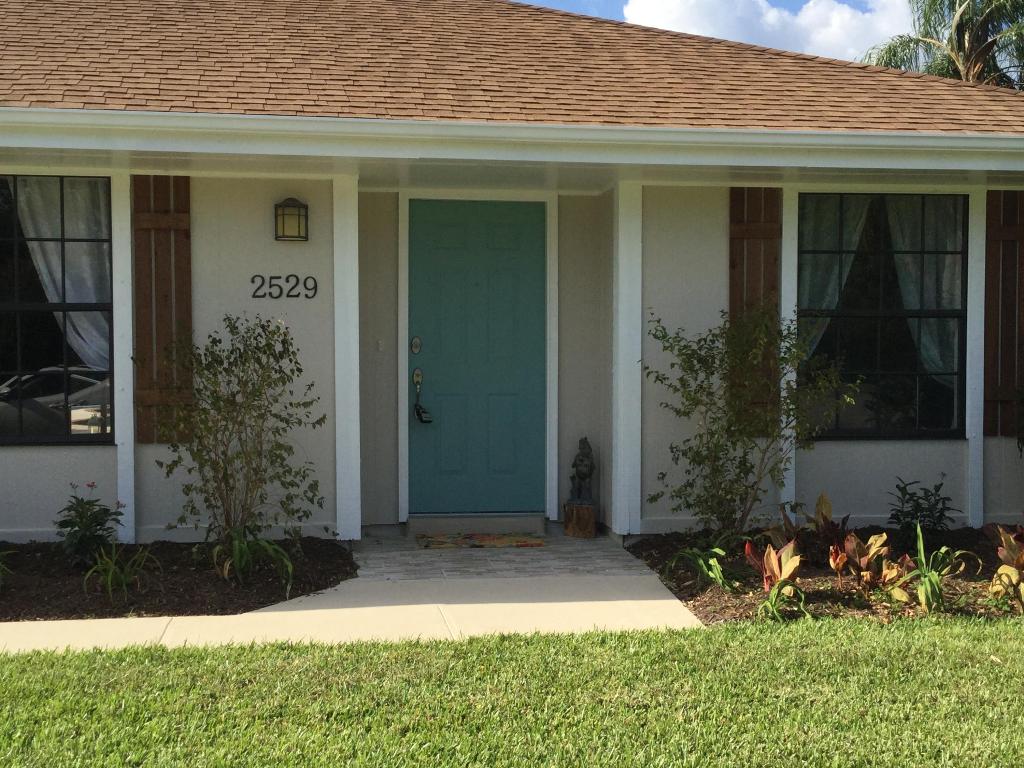 PORT ST LUCIE SECTION 30 - Residential