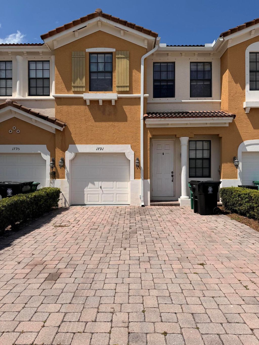 Photo of 1791 SW Porta Nuova Terrace, Port Saint Lucie, FL 34953 (MLS # B26020359)