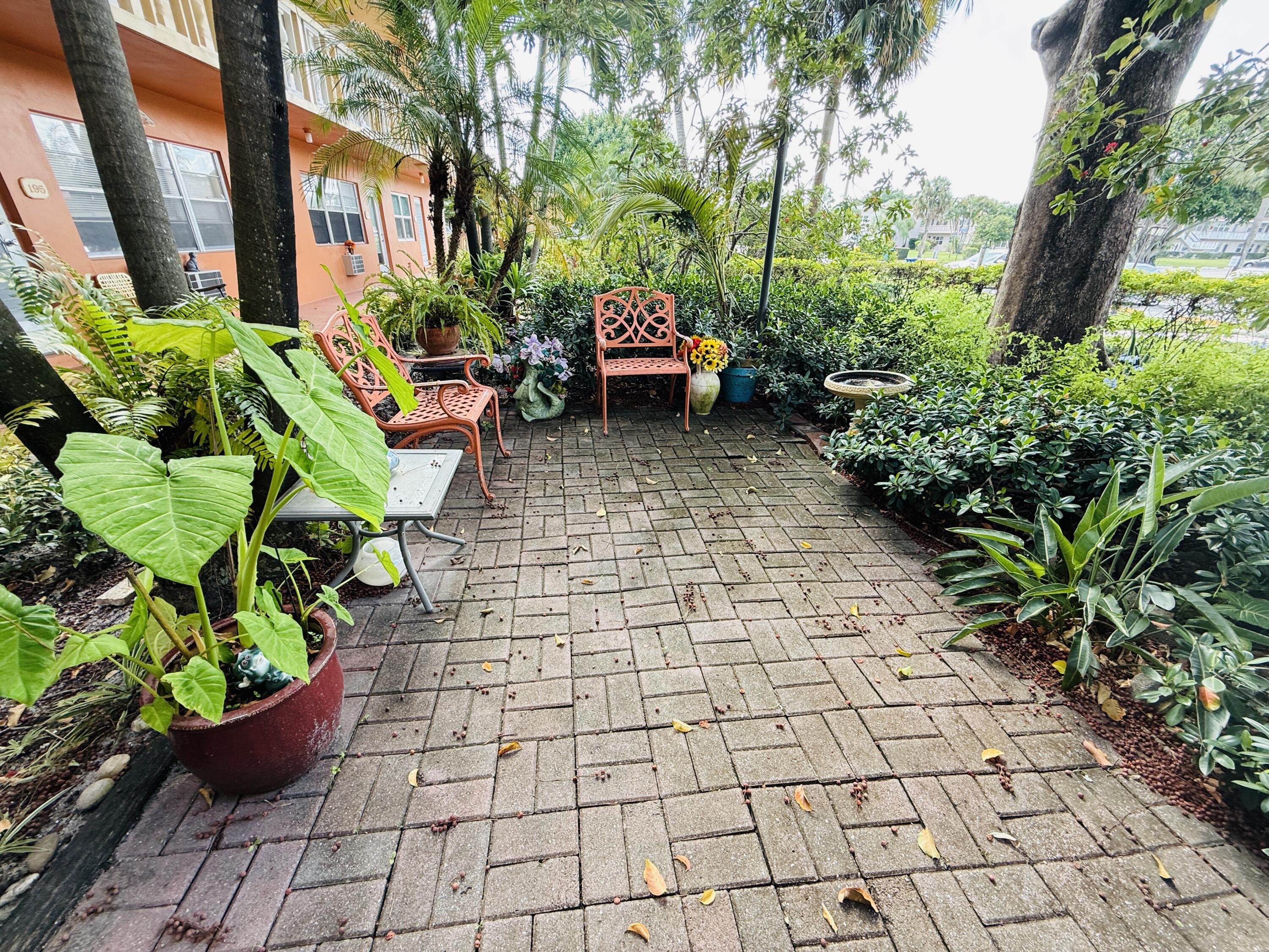 Century Village  SALISBUR - Residential