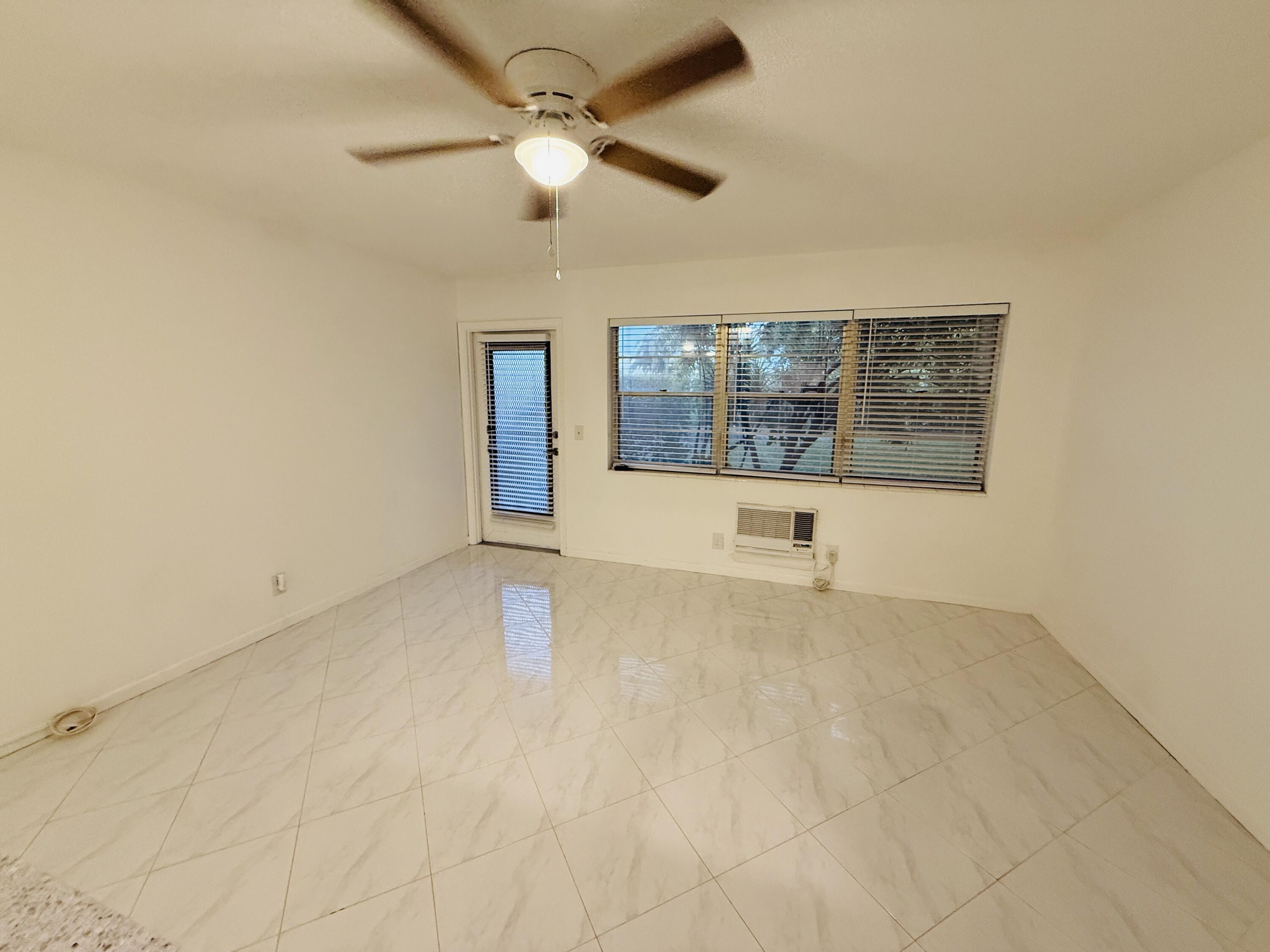 Century Village  SALISBUR - Residential