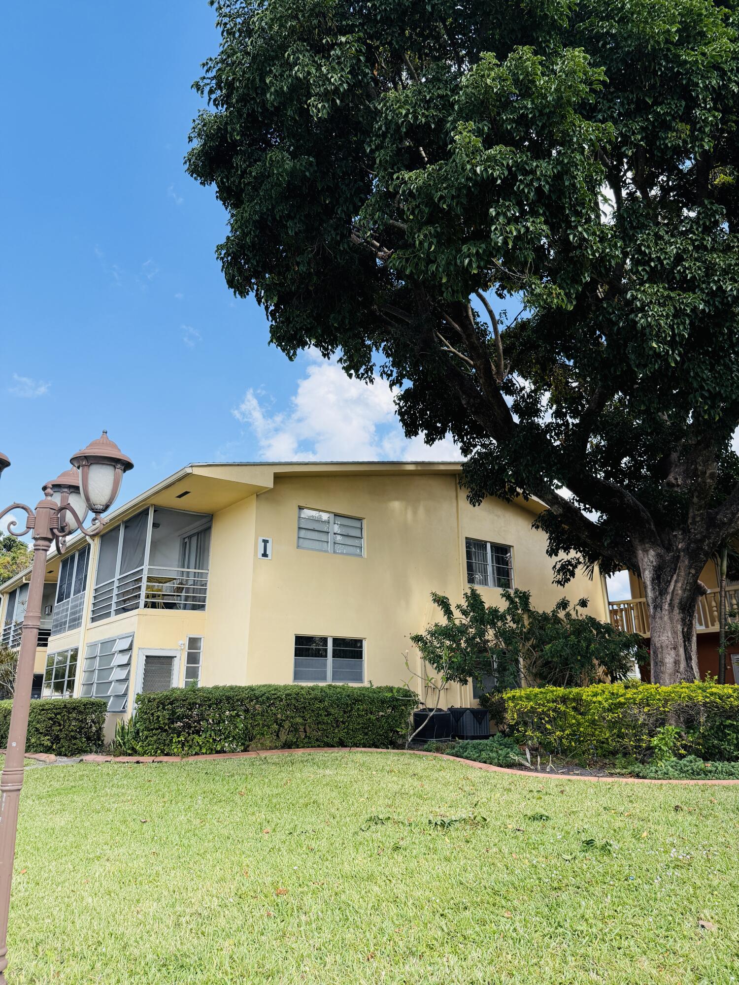 Century Village  SALISBUR - Residential